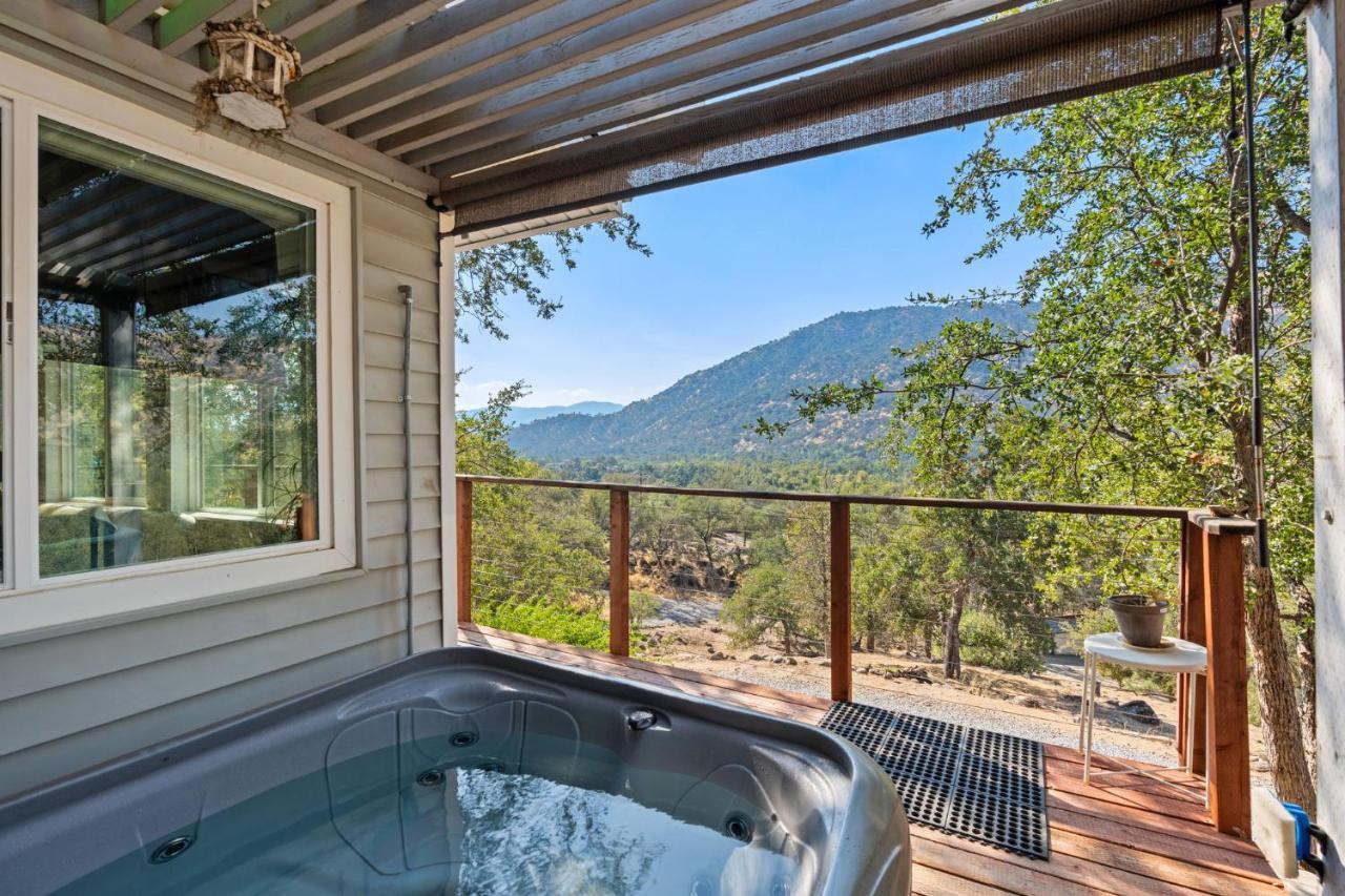 Views, Hot Tub, Outdoor Shower, 15M From Sequoia Three Rivers Exterior photo